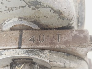 Thumbnail image of Kearney and Trecker Milwaukee Dividing Head Model DH564