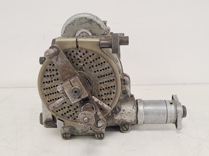 Thumbnail image of Kearney and Trecker Milwaukee Dividing Head Model DH564