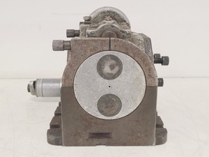 Thumbnail image of Kearney and Trecker Milwaukee Dividing Head Model DH564