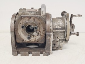 Thumbnail image of Kearney and Trecker Milwaukee Dividing Head Model DH564