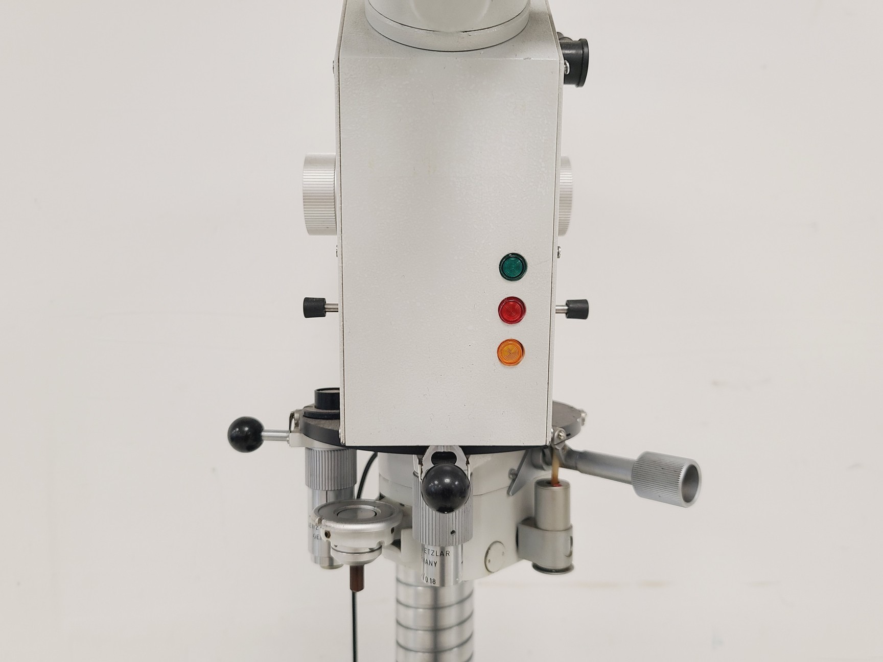 Image of Leitz Miniload II Precision Micro Hardness Tester with RDZ-DO Controller