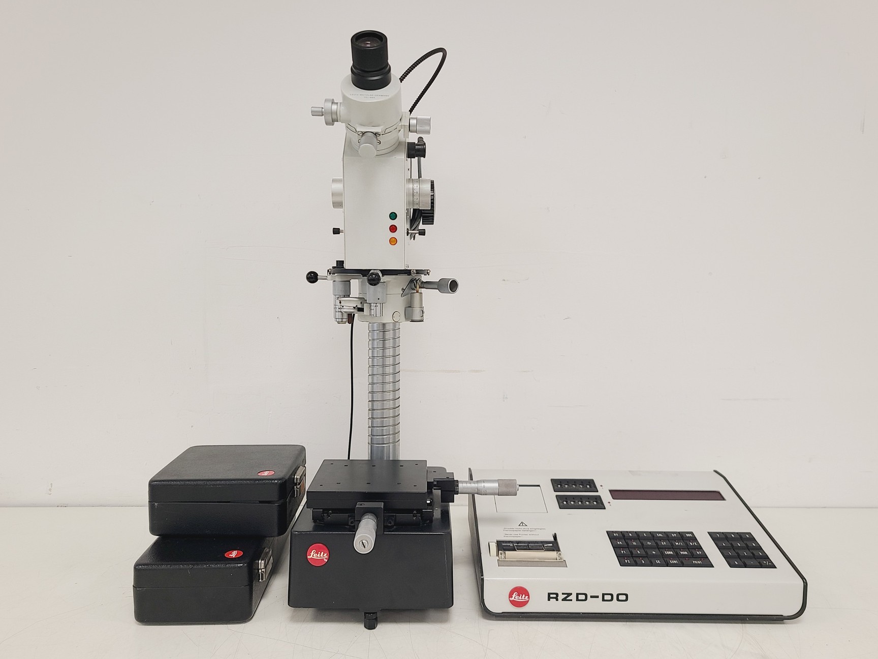 Image of Leitz Miniload II Precision Micro Hardness Tester with RDZ-DO Controller