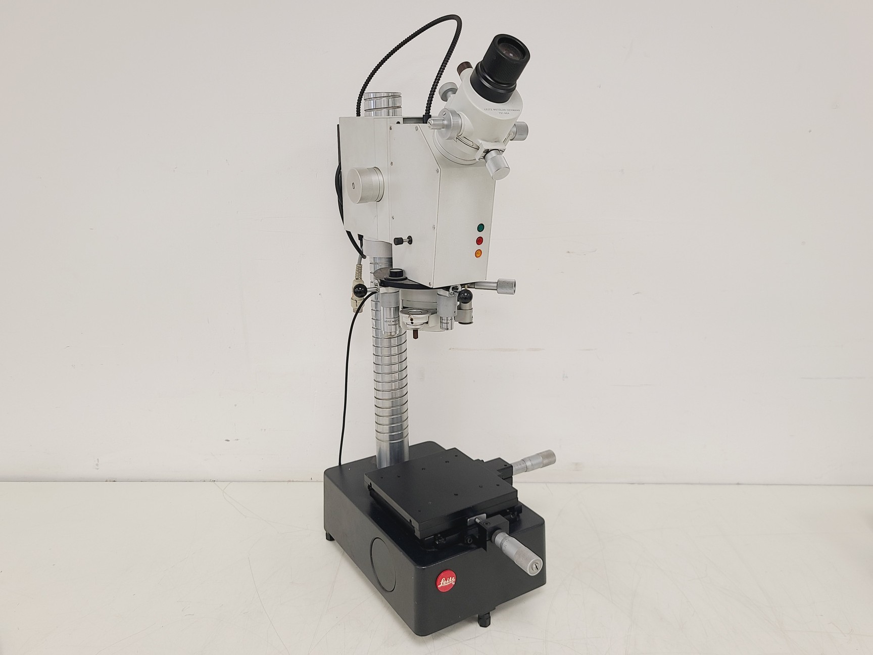 Image of Leitz Miniload II Precision Micro Hardness Tester with RDZ-DO Controller
