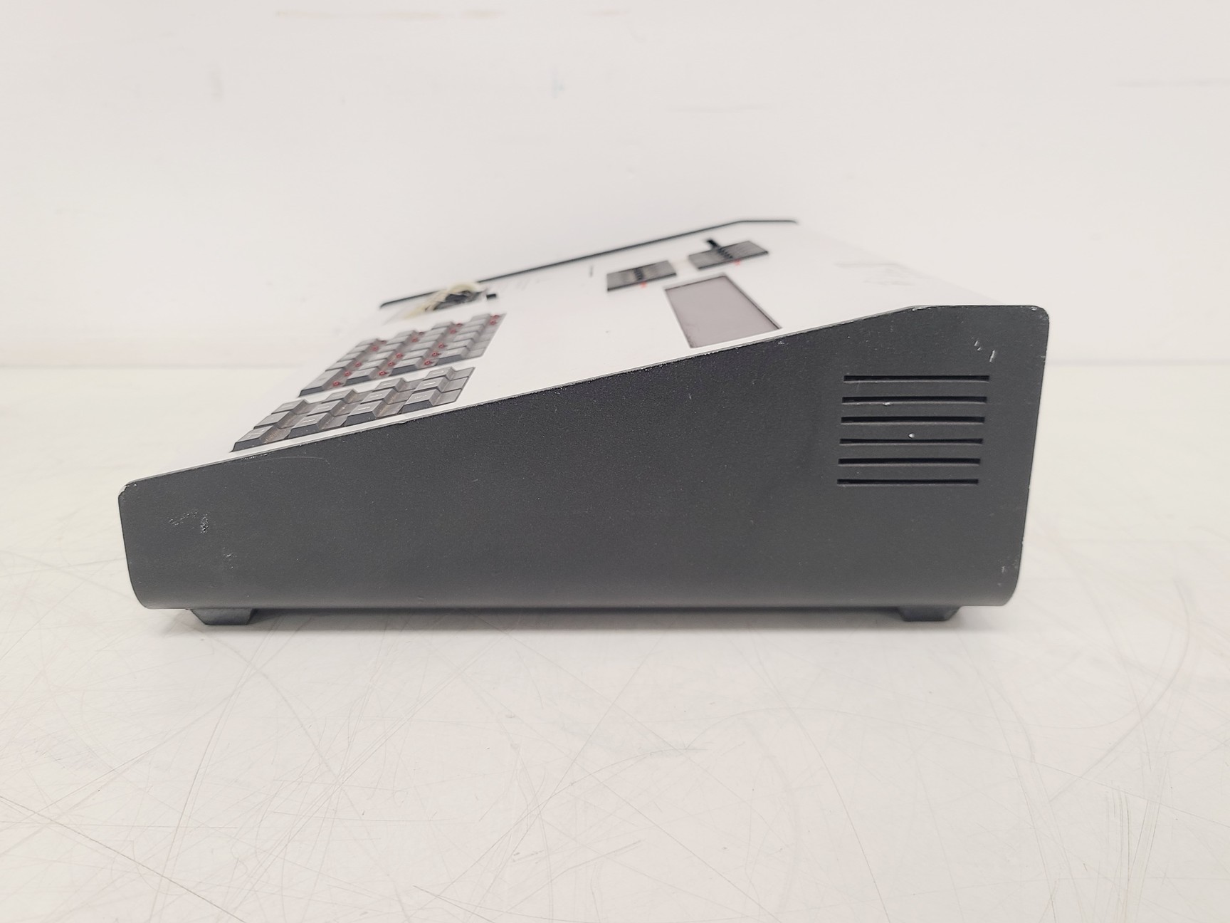 Image of Leitz Miniload II Precision Micro Hardness Tester with RDZ-DO Controller