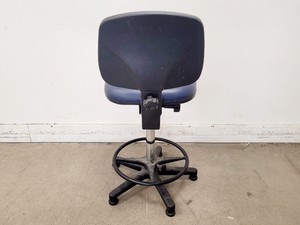 Thumbnail image of Job Lot of 16 x Blue and Green Laboratory Stools