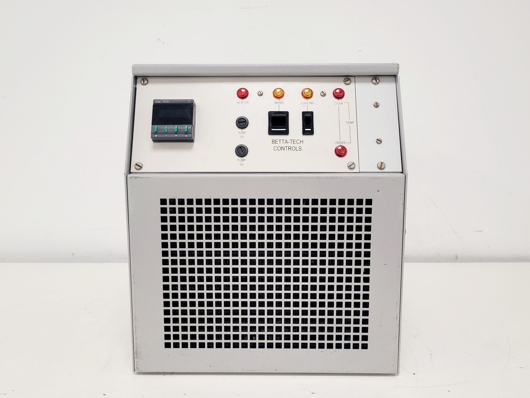 Image of Betta-Tech Controls CU400 Recirculating Chiller/Heater