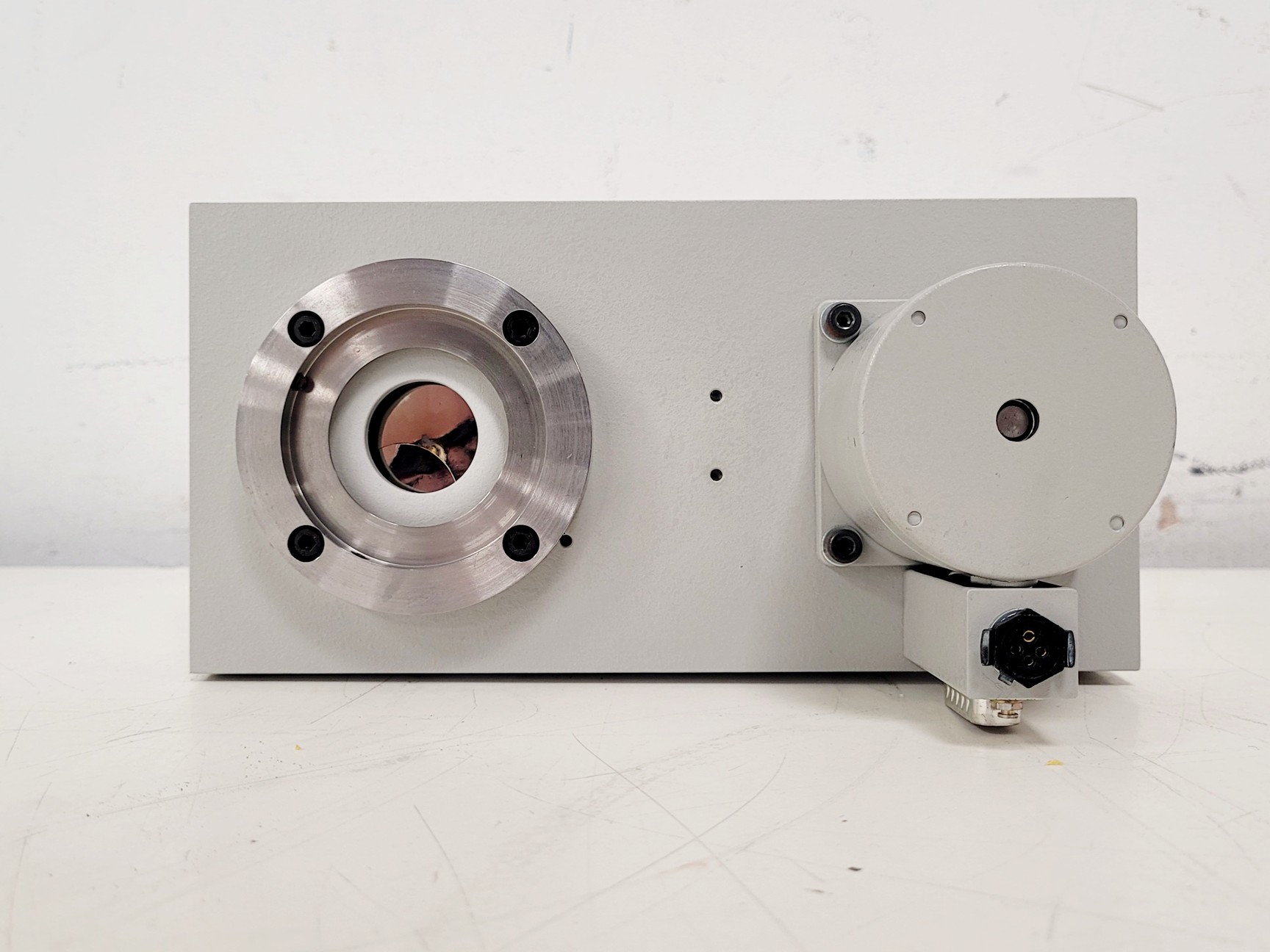 Image of LEP Ludl MAC5000 Microscope Stage System w/ 99S106 Stage, MAC2 XY/Z,Filter Wheel