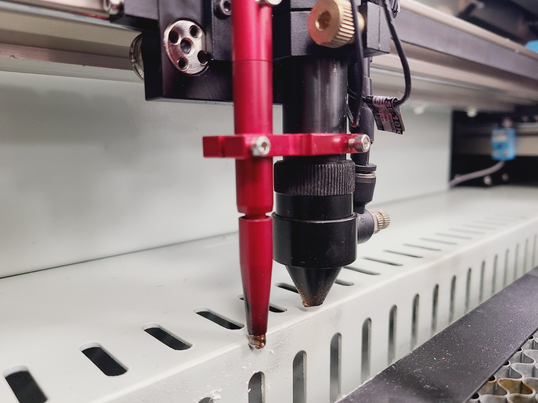 Image of ThinkLaser LightBlade 3040 40W Laserjet Cutter