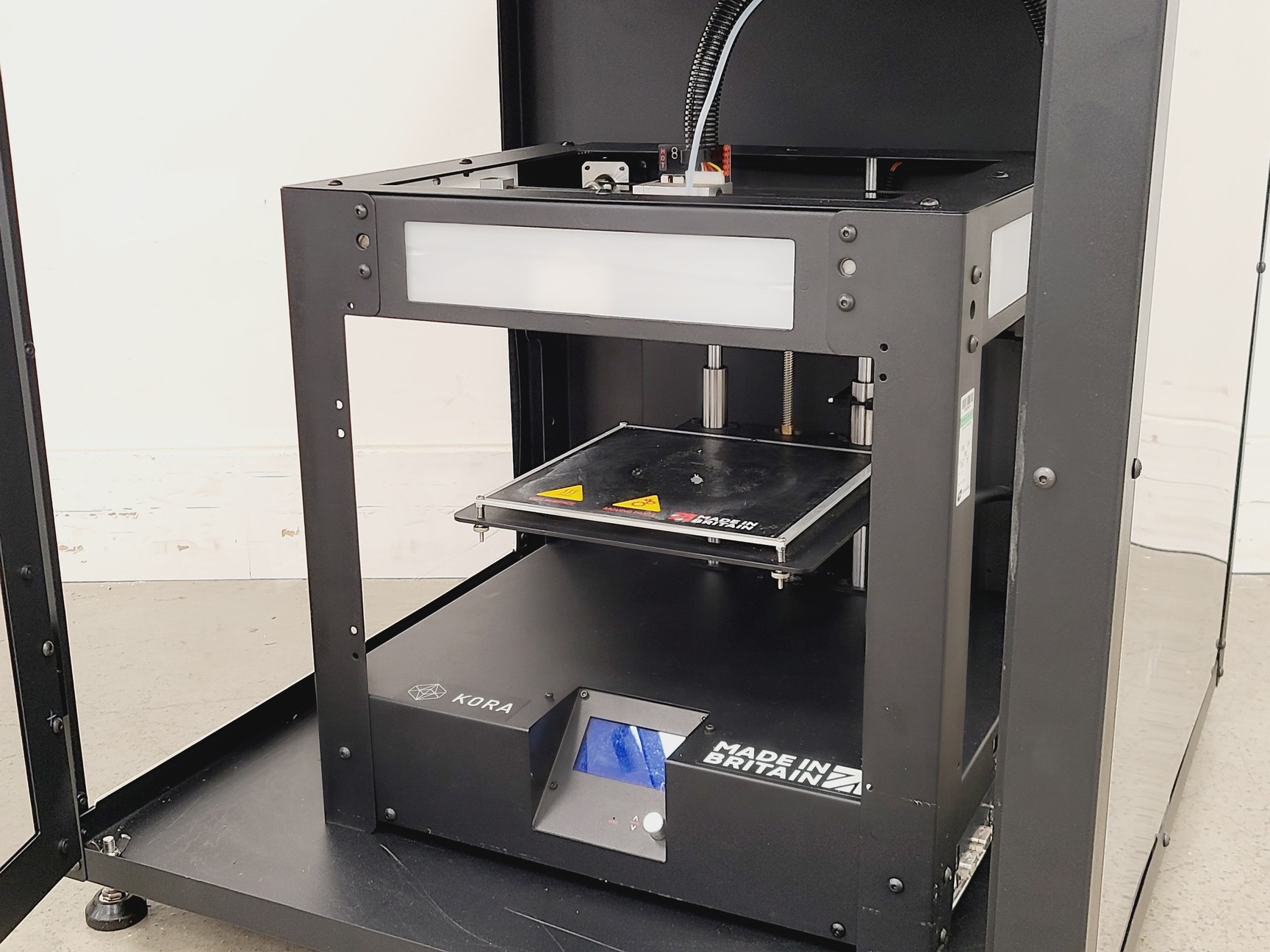 Image of RSPro iTX-3D Printer & KORA SC-01 Safety Cabinet
