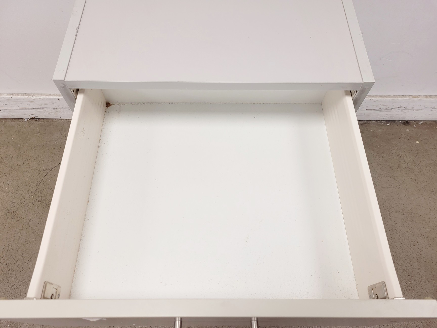 Image of Job Lot of 8 x 4 Drawer Cabinets 50cm W x 52cm D x 85cm H