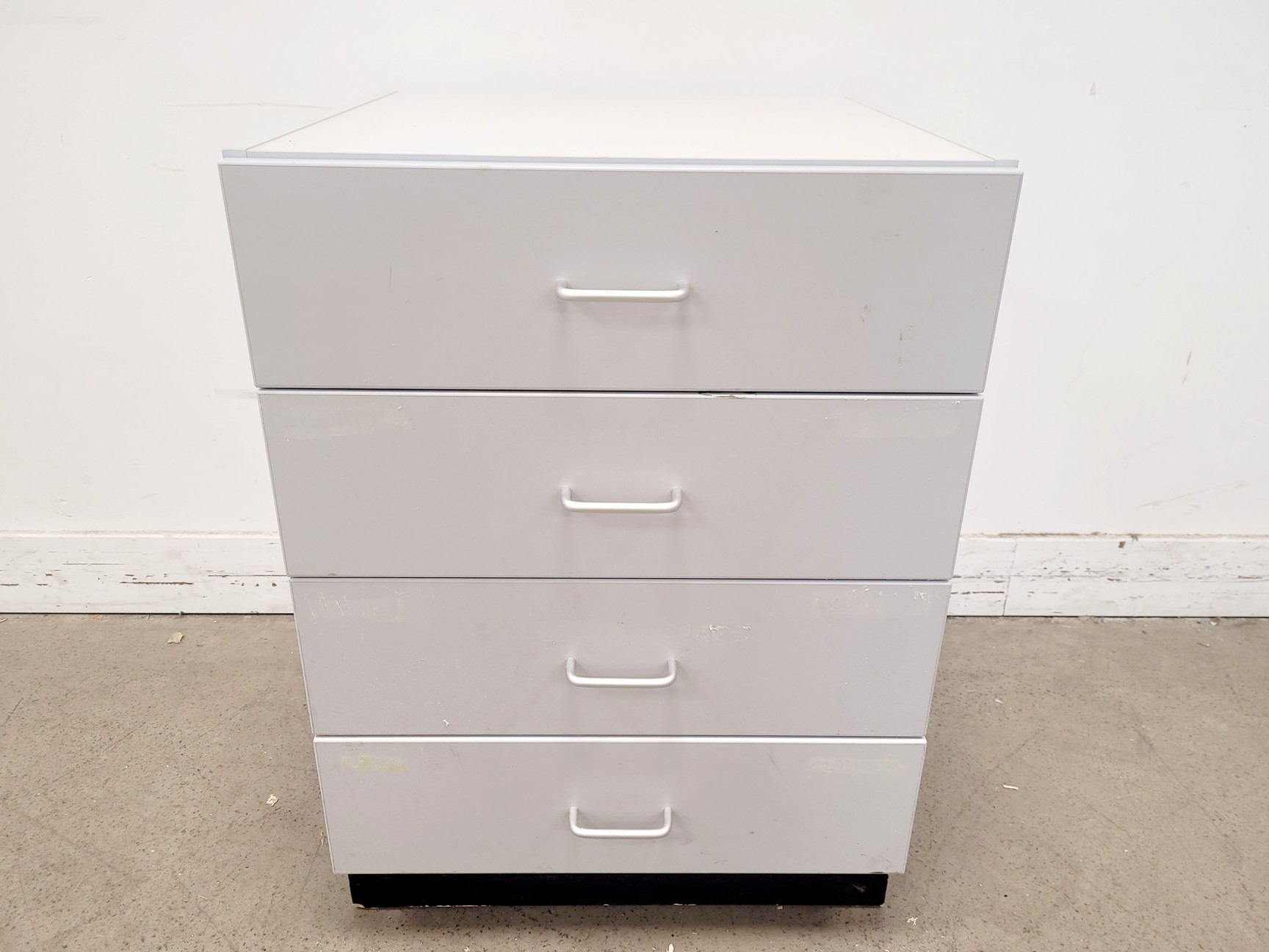 Image of Job Lot of 8 x 4 Drawer Cabinets 60cm W x 62cm D x 82 cm H