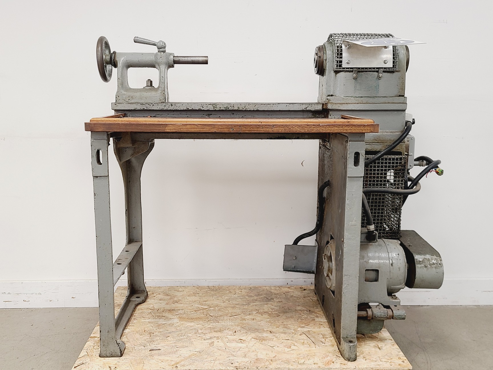 Image of Charles Taylor Industrial 1411 Direct Drive Lathe w/ Wooden Bench