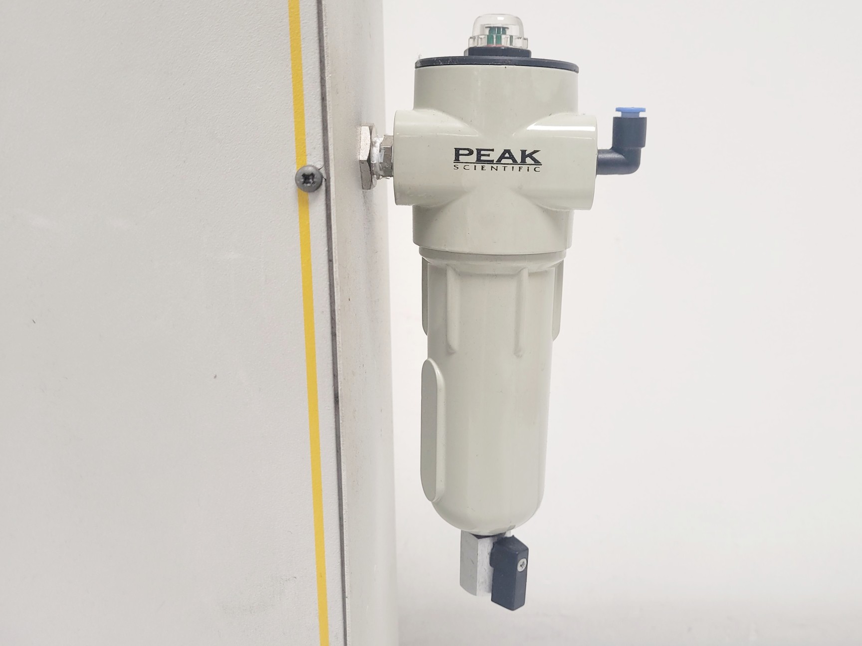 Image of Thermo Finnigan LCQ Advantage Mass Spectrometer w/ Pump, Nitrogen Generator Lab