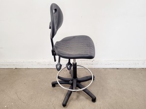 Thumbnail image of Job lot of 11 x Black Laboratory Stools