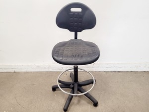 Thumbnail image of Job lot of 11 x Black Laboratory Stools
