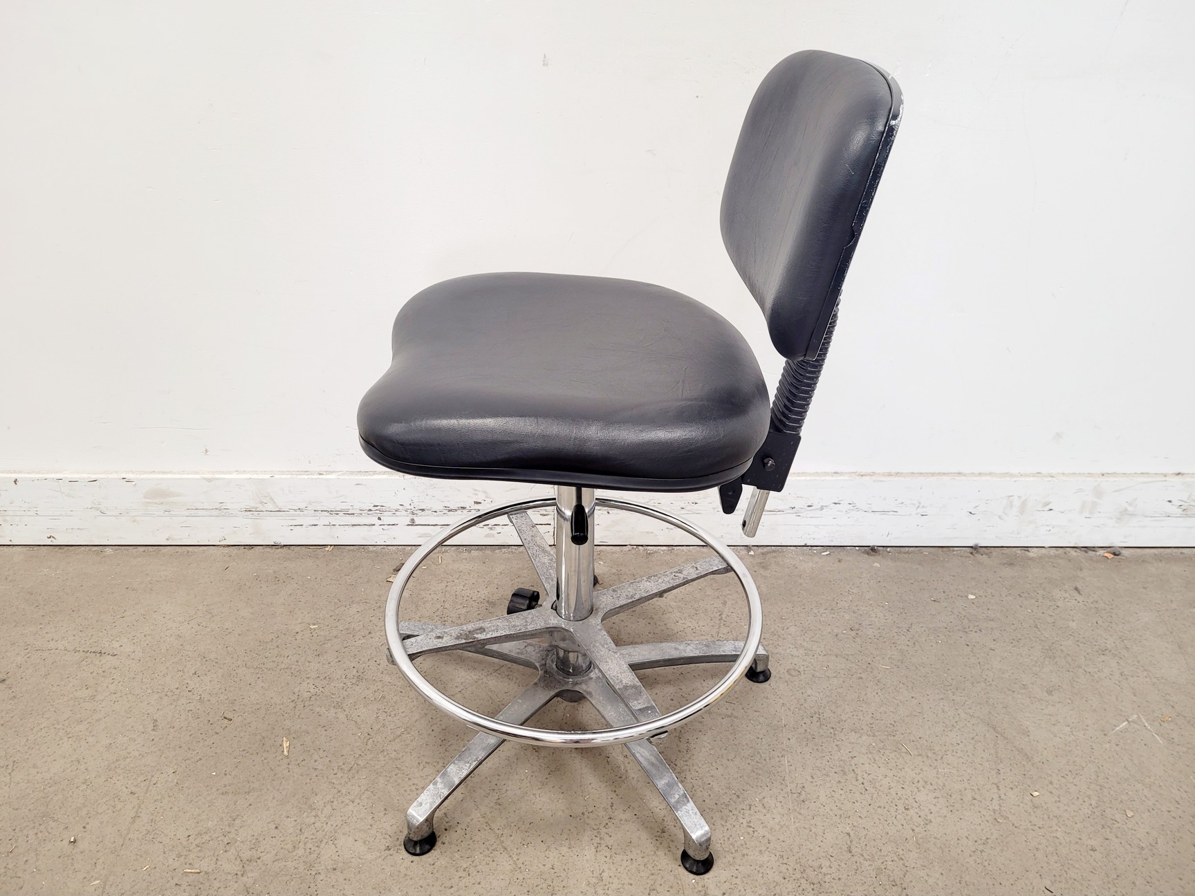 Image of Job lot of 11 x Black Laboratory Stools