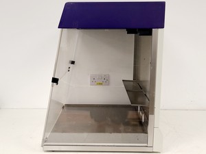 Thumbnail image of UVP UV Sterilizing PCR Workstation Lab