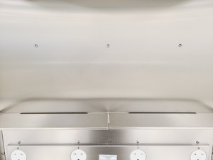 Thumbnail image of UVP UV Sterilizing PCR Workstation Lab