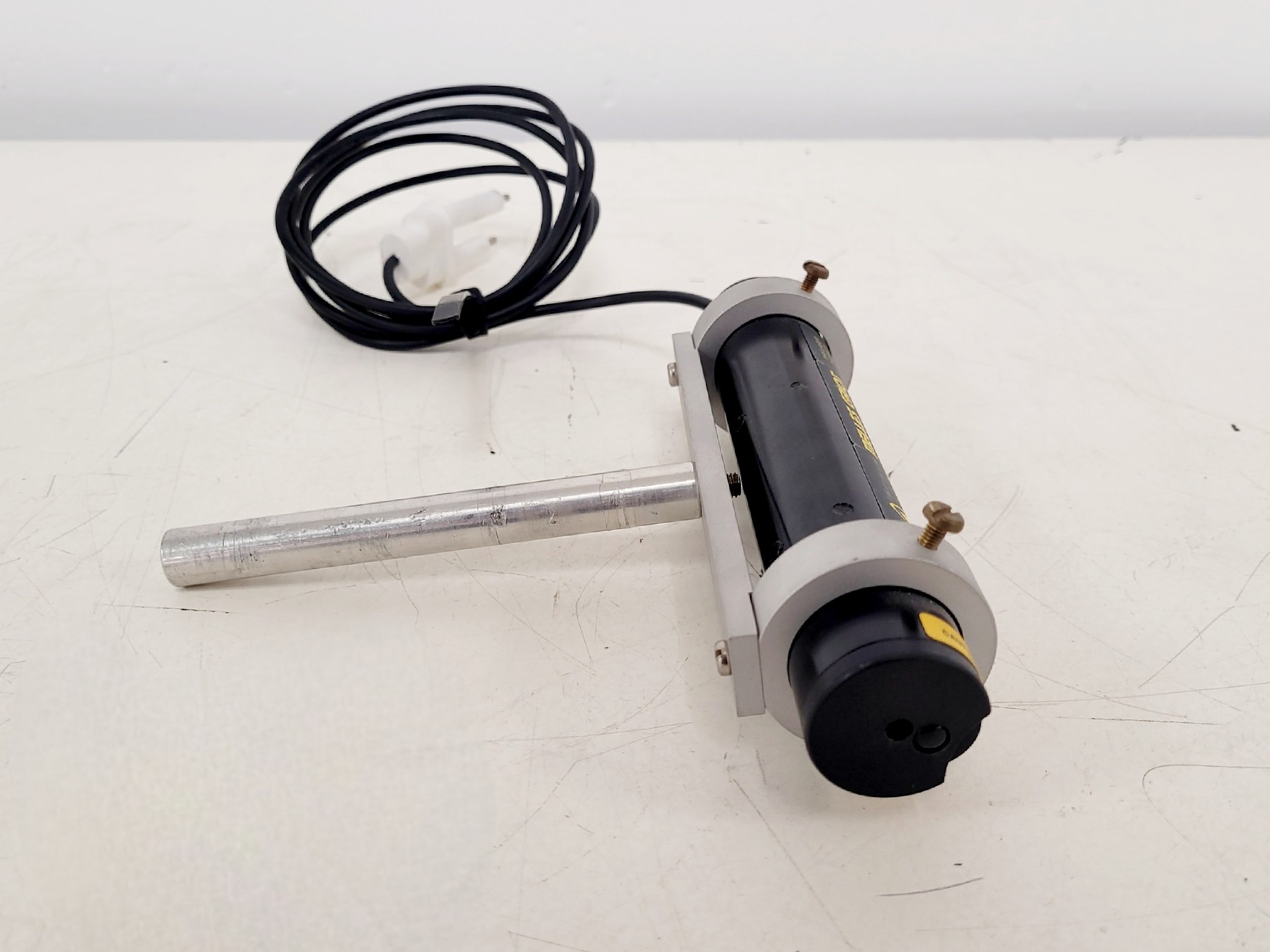 Image of Melles Griot 25-LHR-213-230 Class II Laser with Power Supply