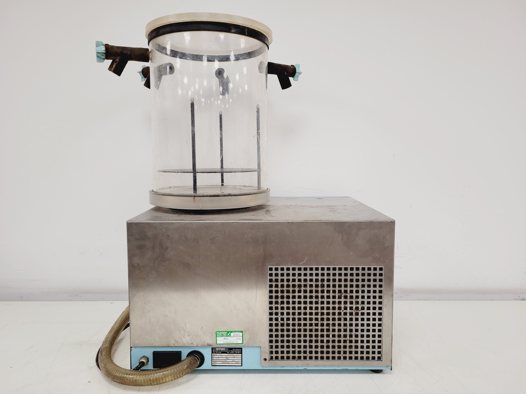Image of LSL Secfroid LyoLab A Freeze Dryer