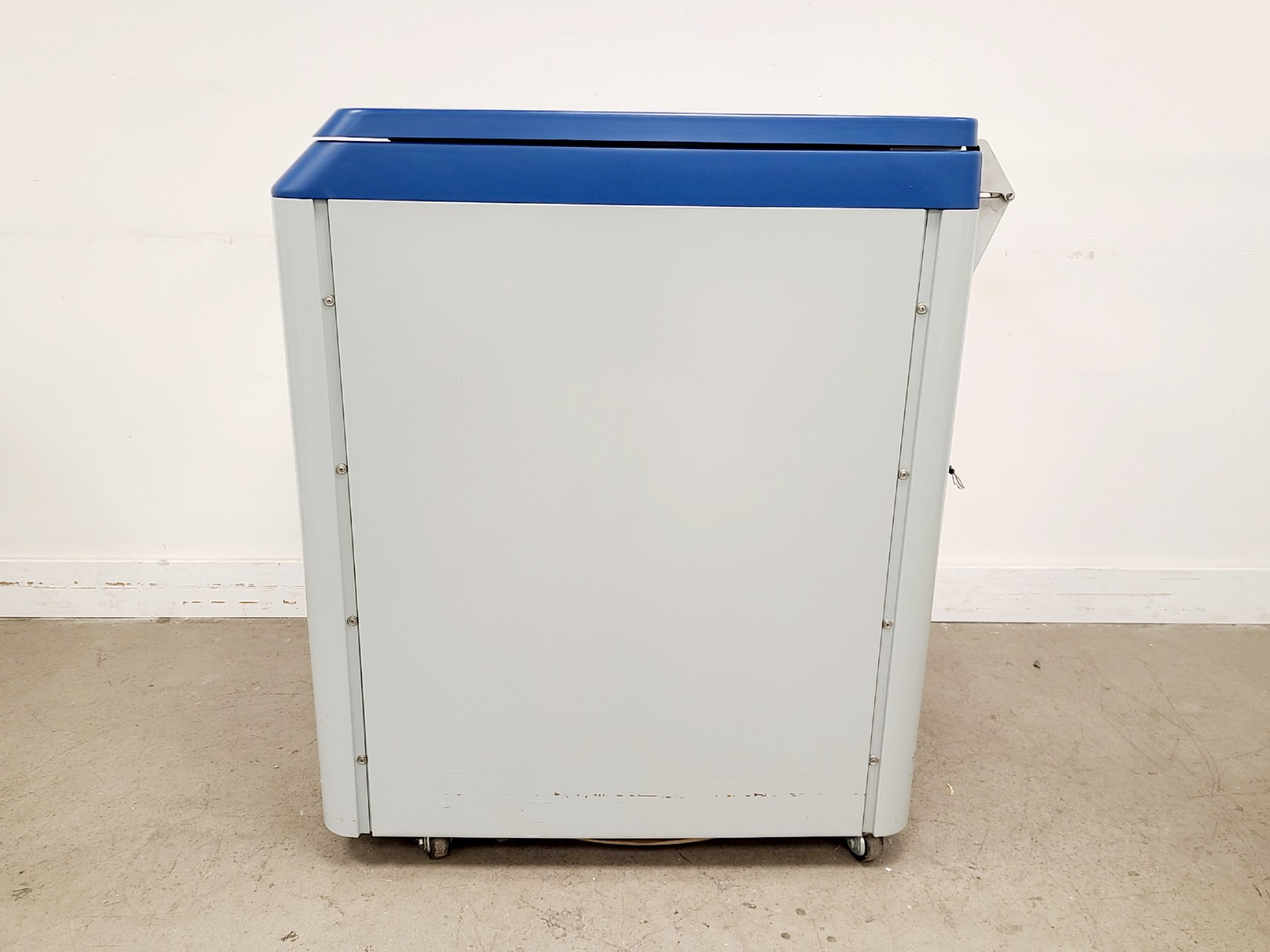 Image of Taylor-Wharton K-Series 24K Cryostorage System
