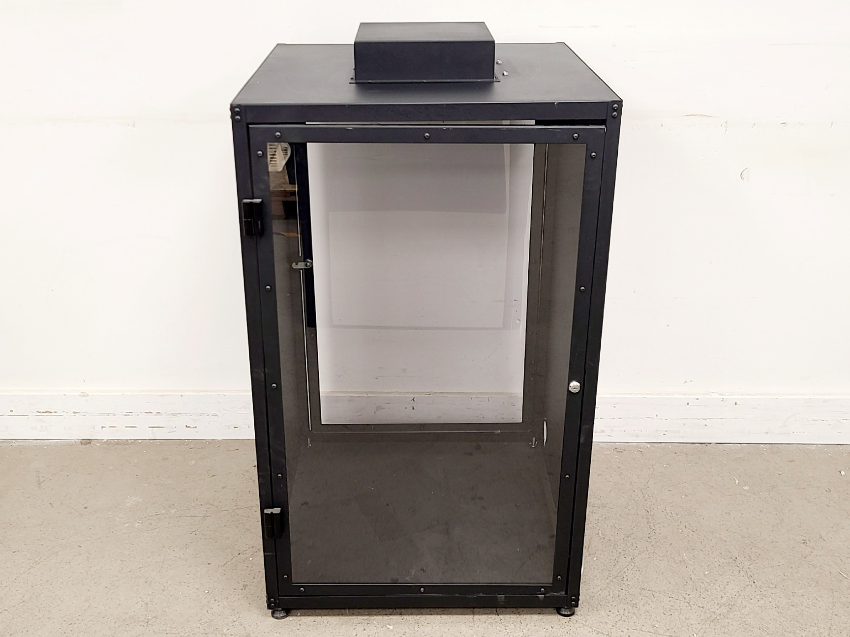 Image of KORA SC-03 3D Printer Safety Cabinet