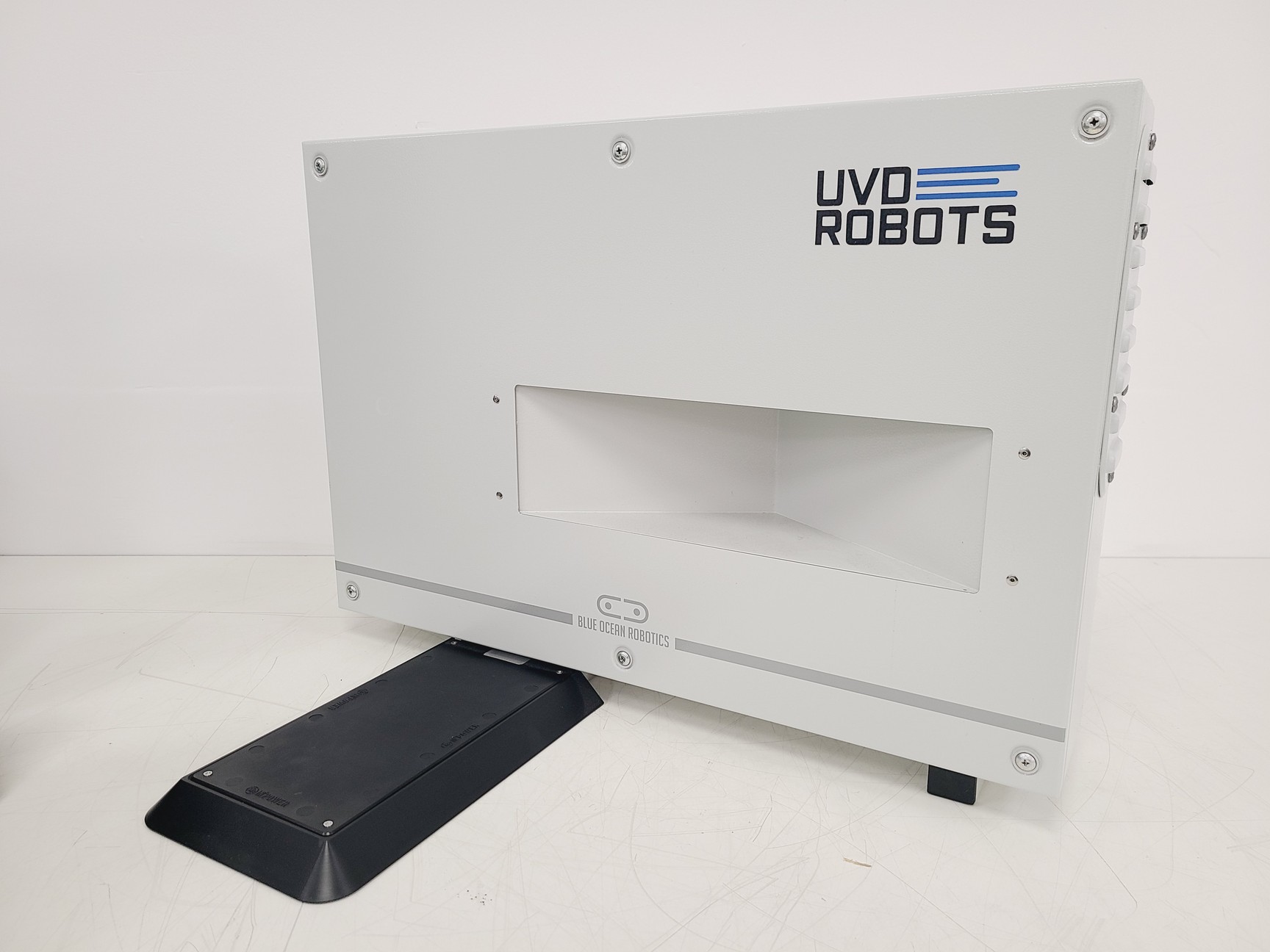 Image of Blue Ocean Robotics Model C UVD Autonomous UV-C Light Disinfection Robot 