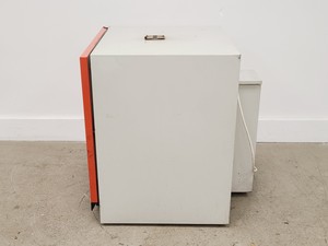 Thumbnail image of Townson & Mercer 8-300 Oven/Furnace lab