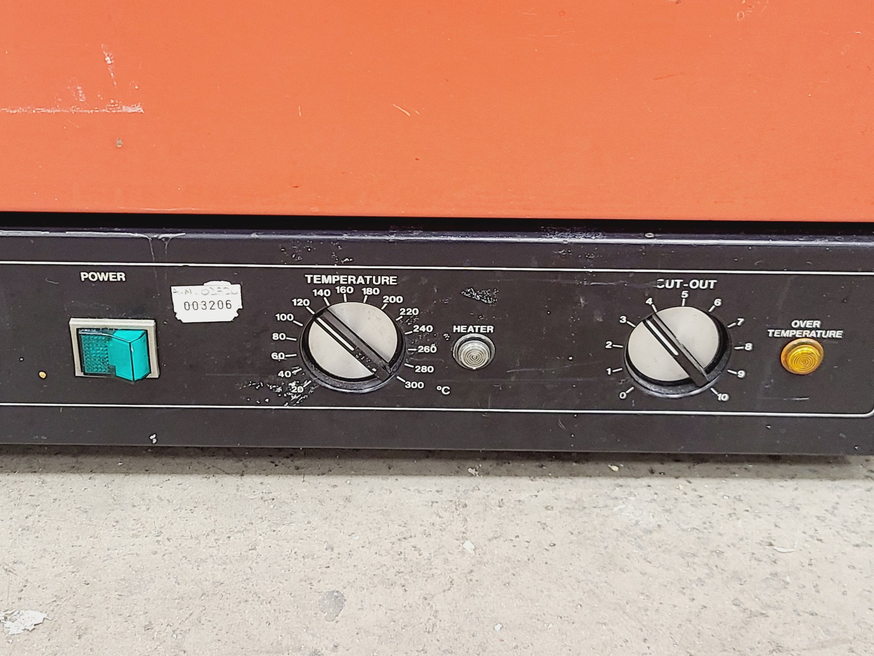 Image of Townson & Mercer 8-300 Oven/Furnace lab