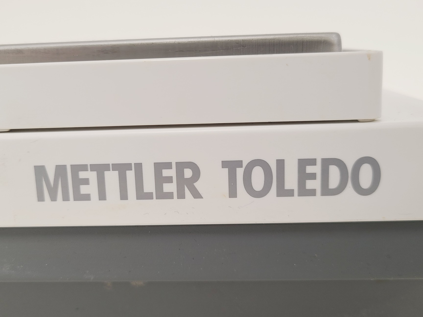 Image of Mettler Toledo ME1002 2dp Precision Balance Lab