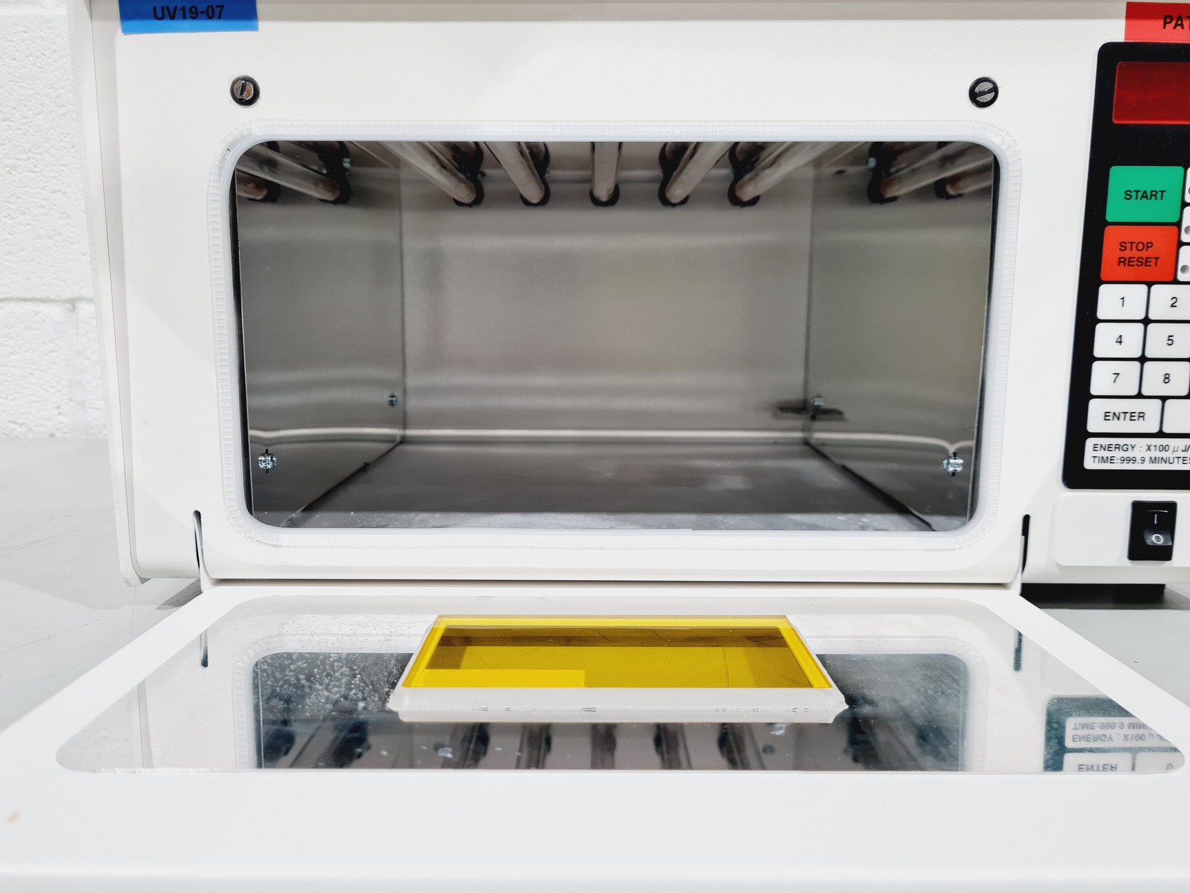 Image of UVP CL-1000 Ultraviolet Crosslinker