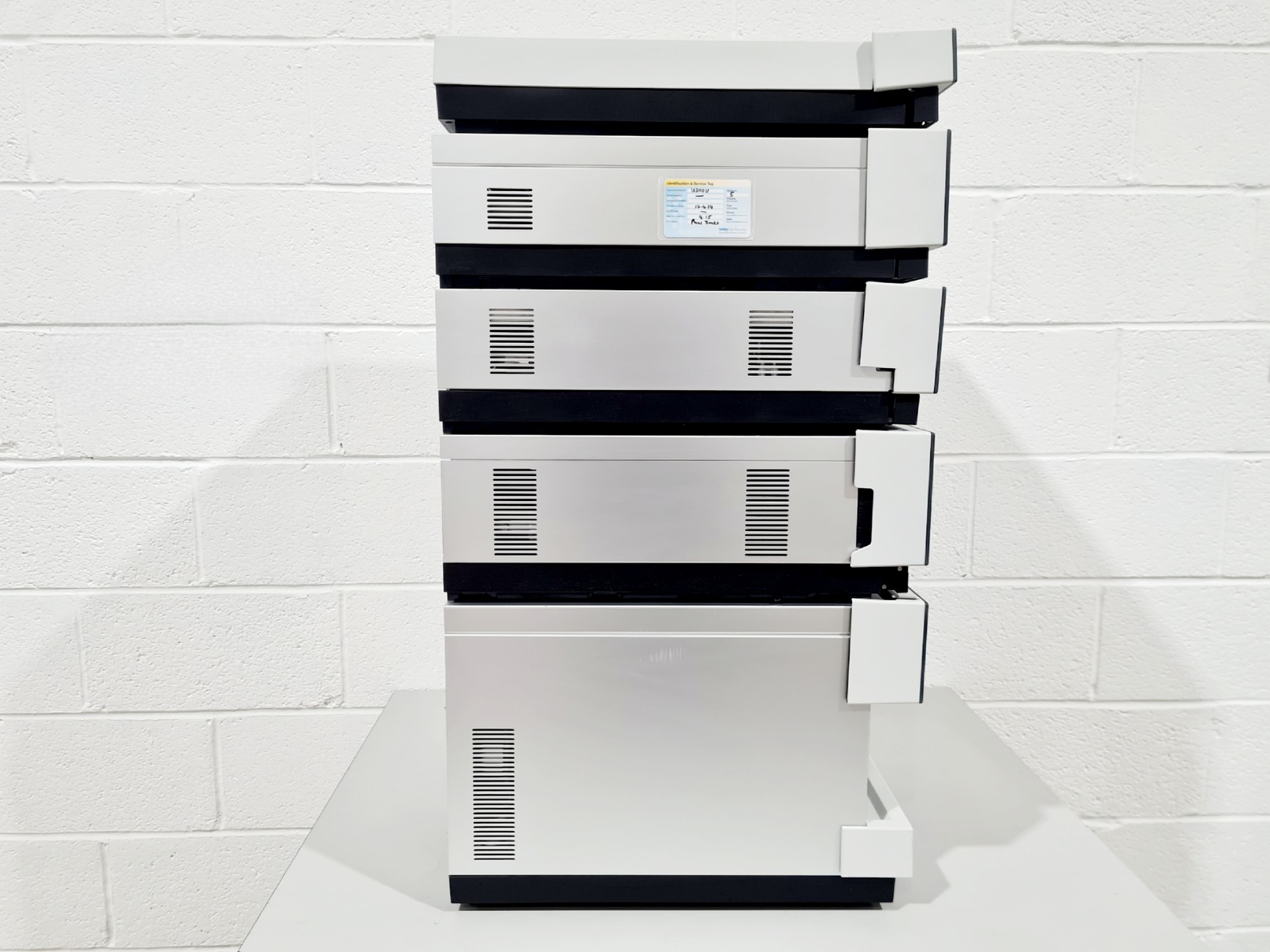 Image of Thermo Dionex UltiMate 3000 UHPLC System HPG-3400RS VWD-3400RS