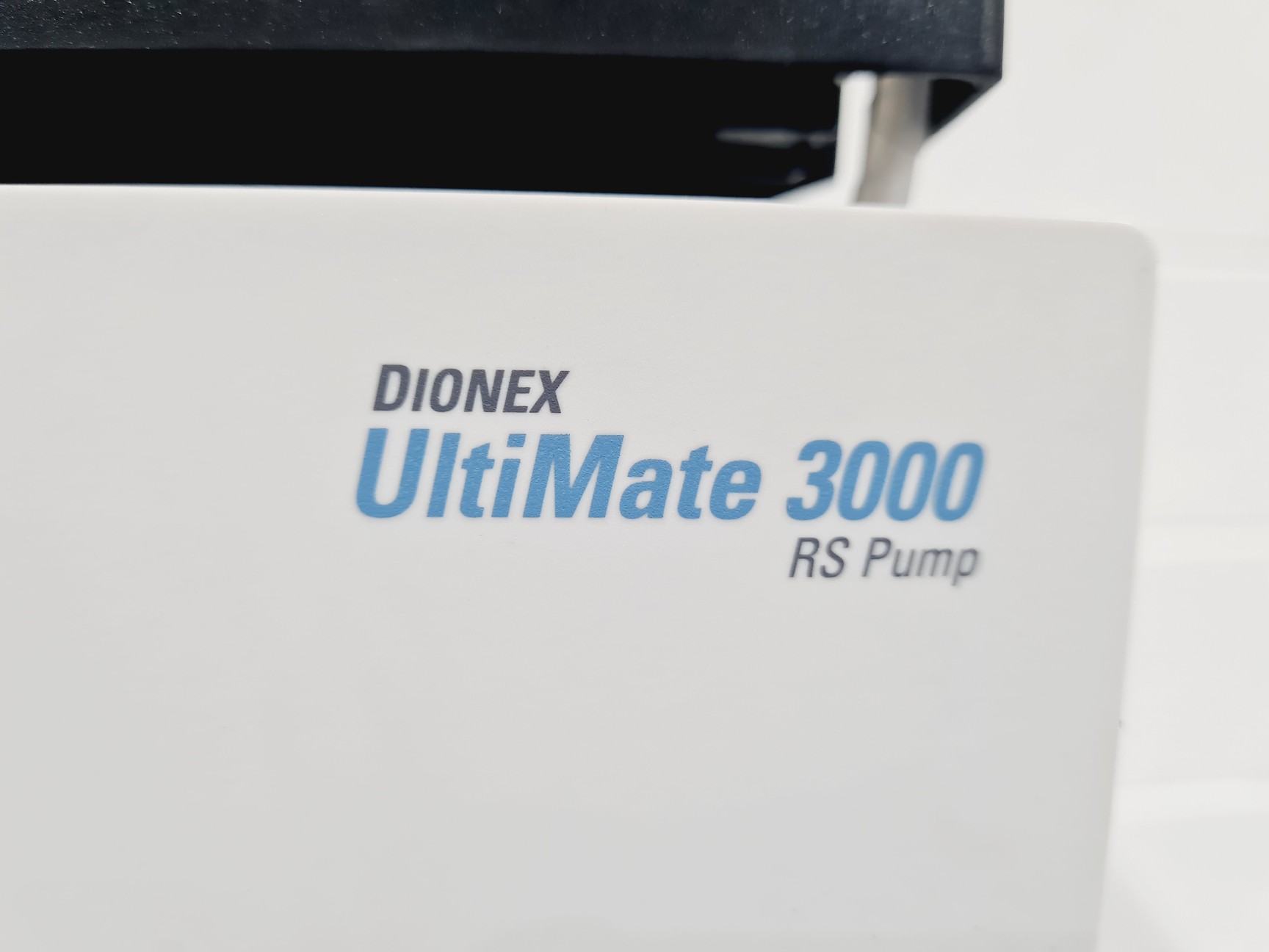 Image of Thermo Dionex UltiMate 3000 UHPLC System HPG-3400RS VWD-3400RS