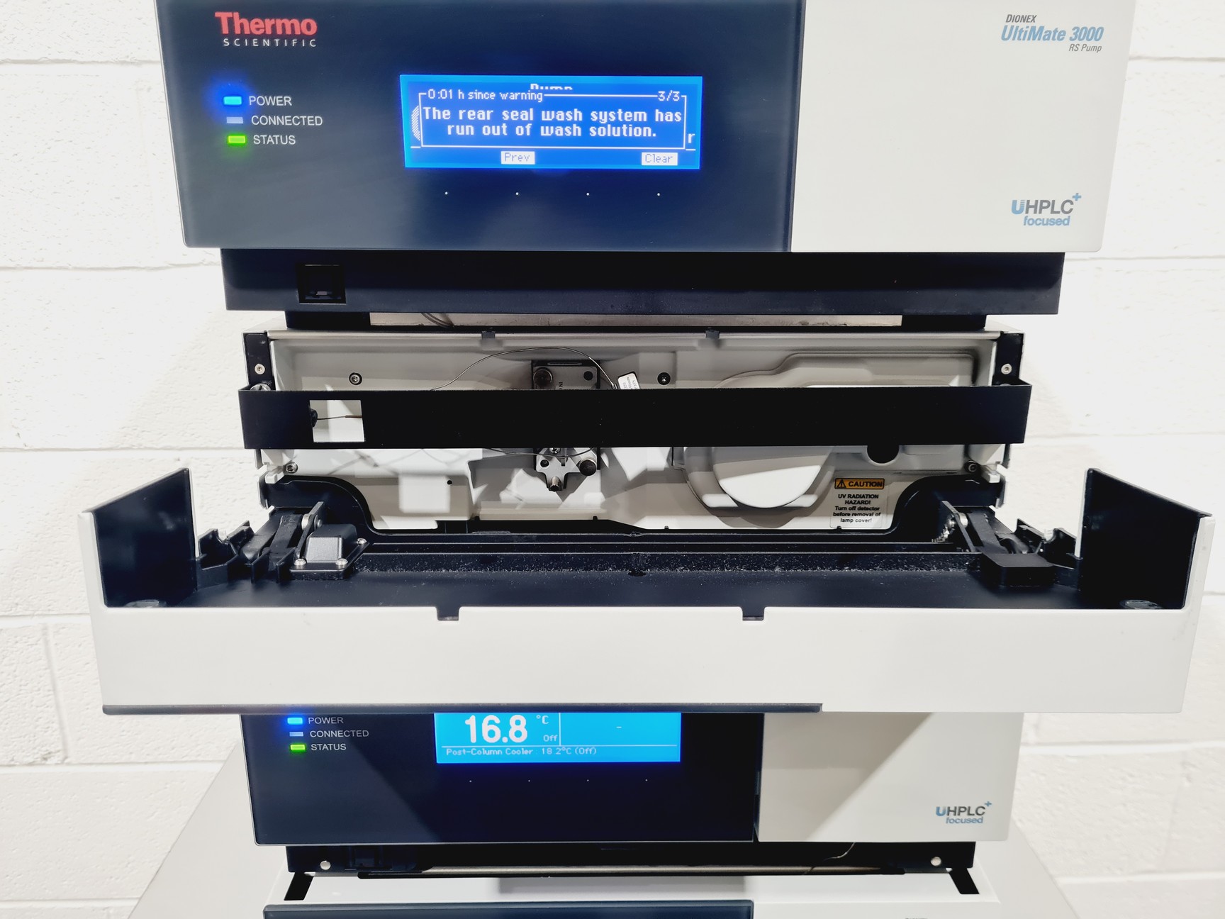Image of Thermo Dionex UltiMate 3000 UHPLC System HPG-3400RS VWD-3400RS