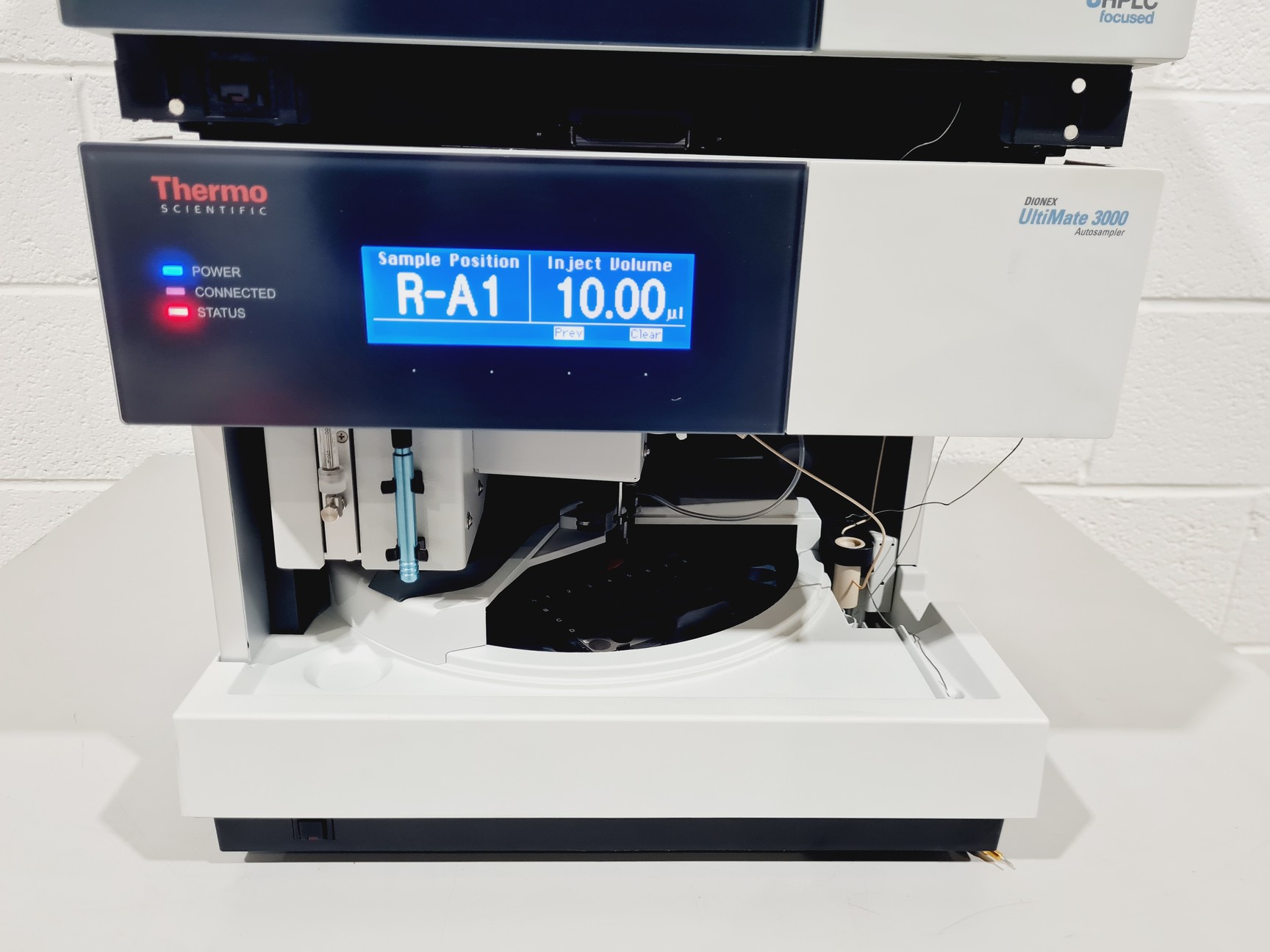 Image of Thermo Dionex UltiMate 3000 UHPLC System HPG-3400RS VWD-3400RS