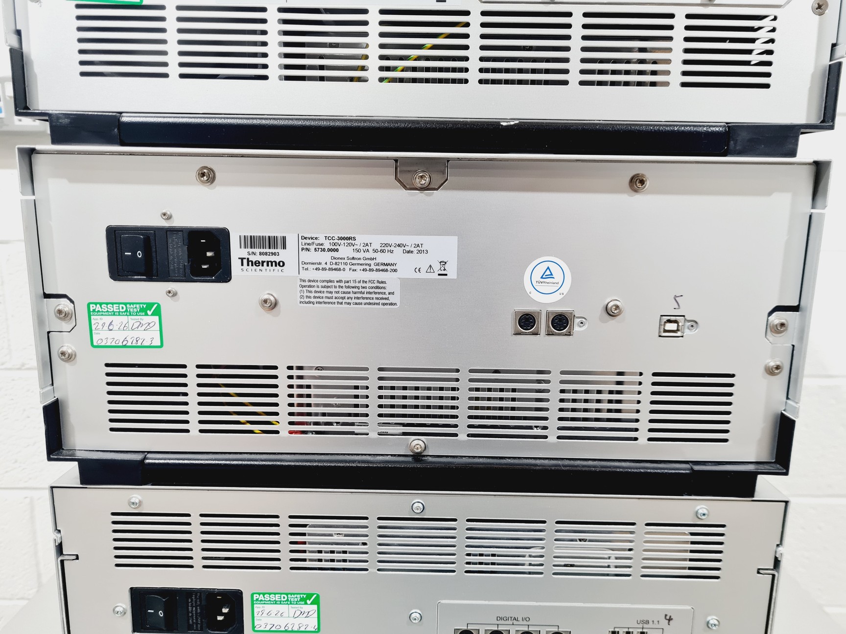 Image of Thermo Dionex UltiMate 3000 UHPLC System HPG-3400RS VWD-3400RS