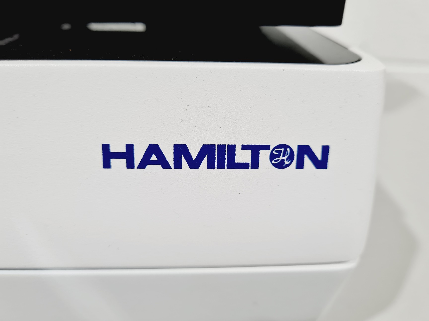 Image of Hamilton LabElite DeCapper w/ Adapter Kit Lab