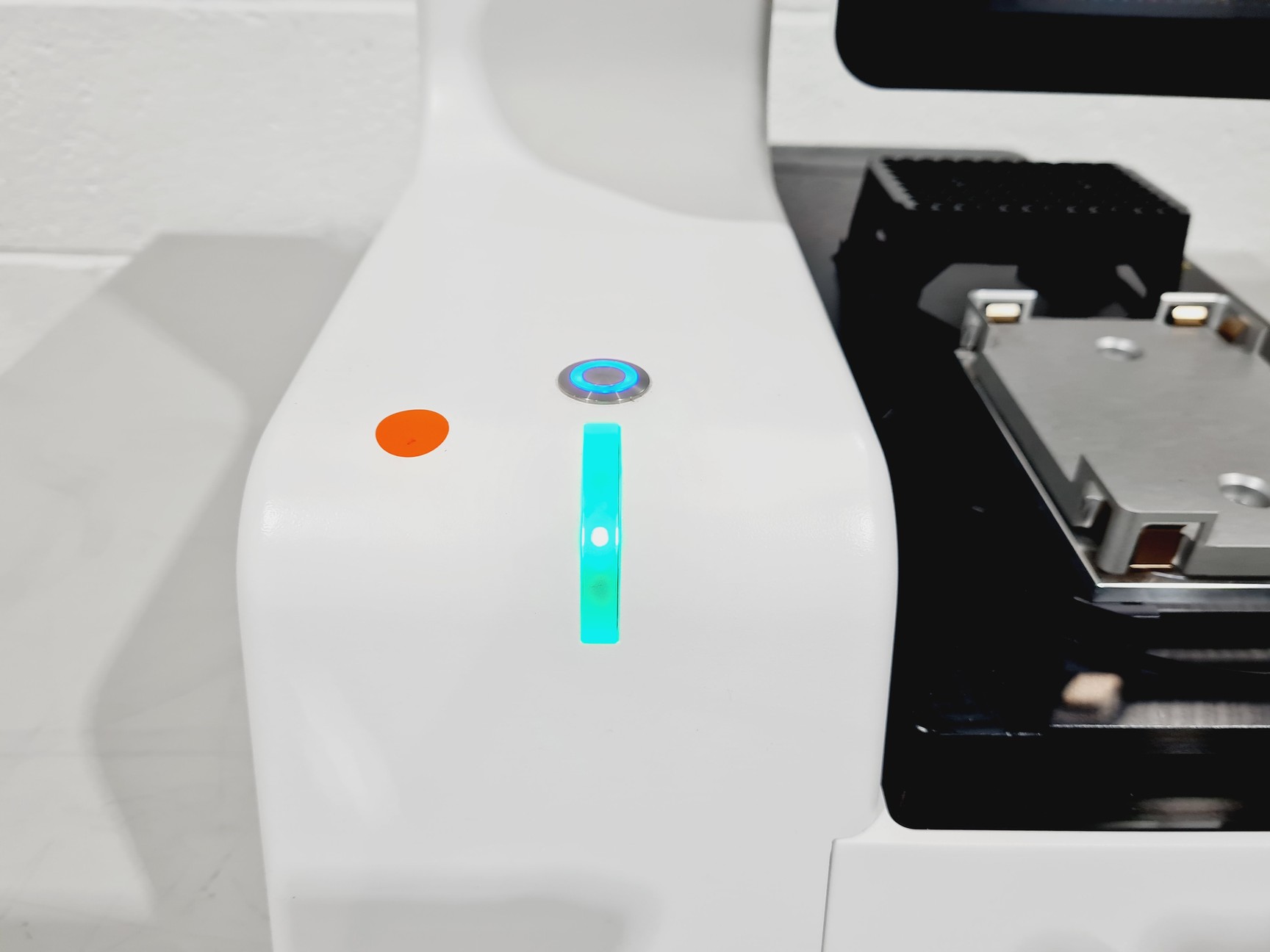 Image of Hamilton LabElite DeCapper w/ Adapter Kit Lab