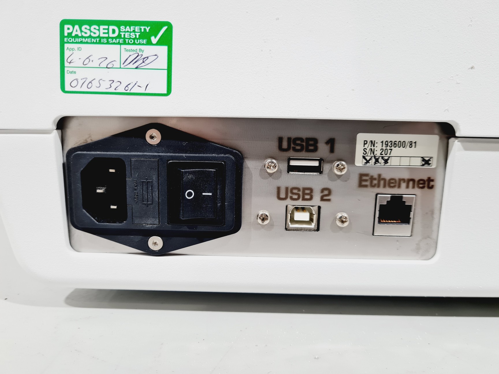Image of Hamilton LabElite DeCapper w/ Adapter Kit Lab