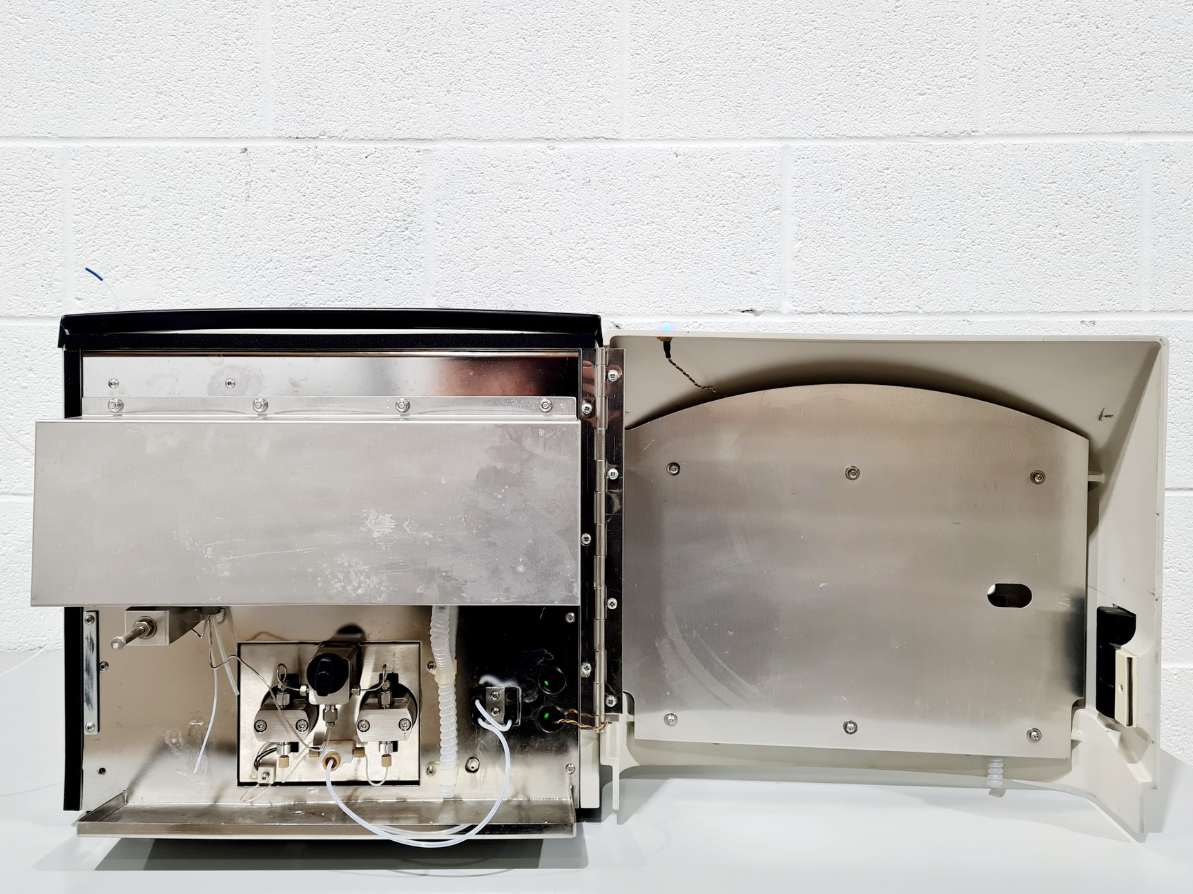 Image of Polymer Laboratories Gel Permeation Chromatography System PL-AS RT, PL-ELS 1000
