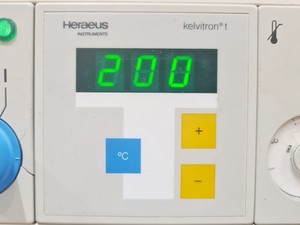 Thumbnail image of  Heraeus Instruments Vacuum Oven Vacutherm VT6025 200°C Lab