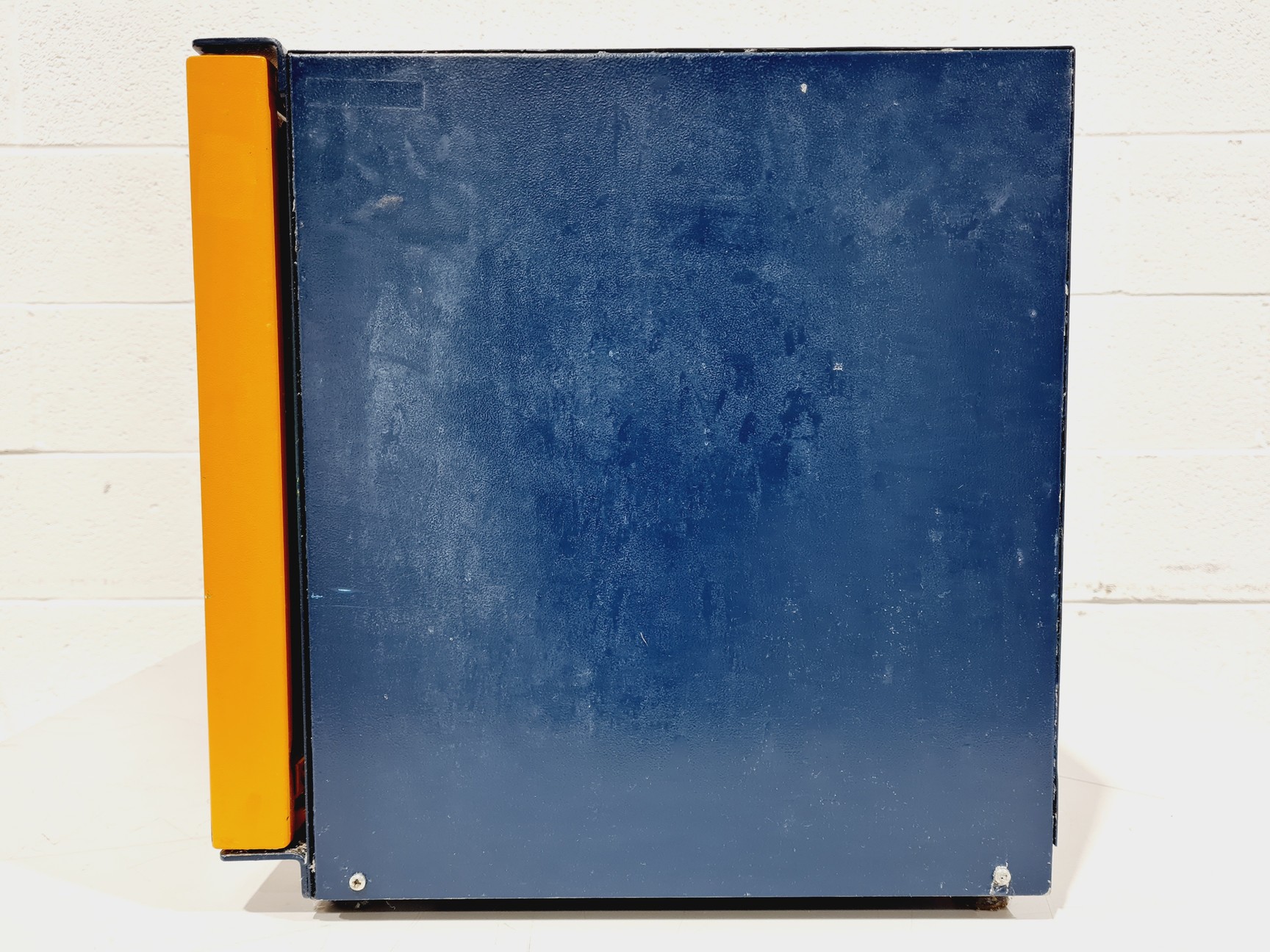 Image of Gallenkamp Vacuum Oven with Jigtool Single Stage High Vacuum Pump