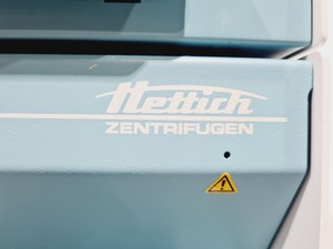 Thumbnail image of Hettich Rotofix 32A Benchtop Centrifuge w/ 1619 Swing-Out Rotor 4000RPM