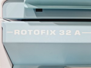 Thumbnail image of Hettich Rotofix 32A Benchtop Centrifuge w/ 1619 Swing-Out Rotor 4000RPM