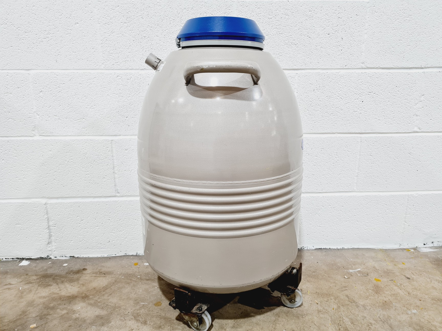 Image of Taylor-Wharton HC35 Nitrogen Dewar w/ Trolley 