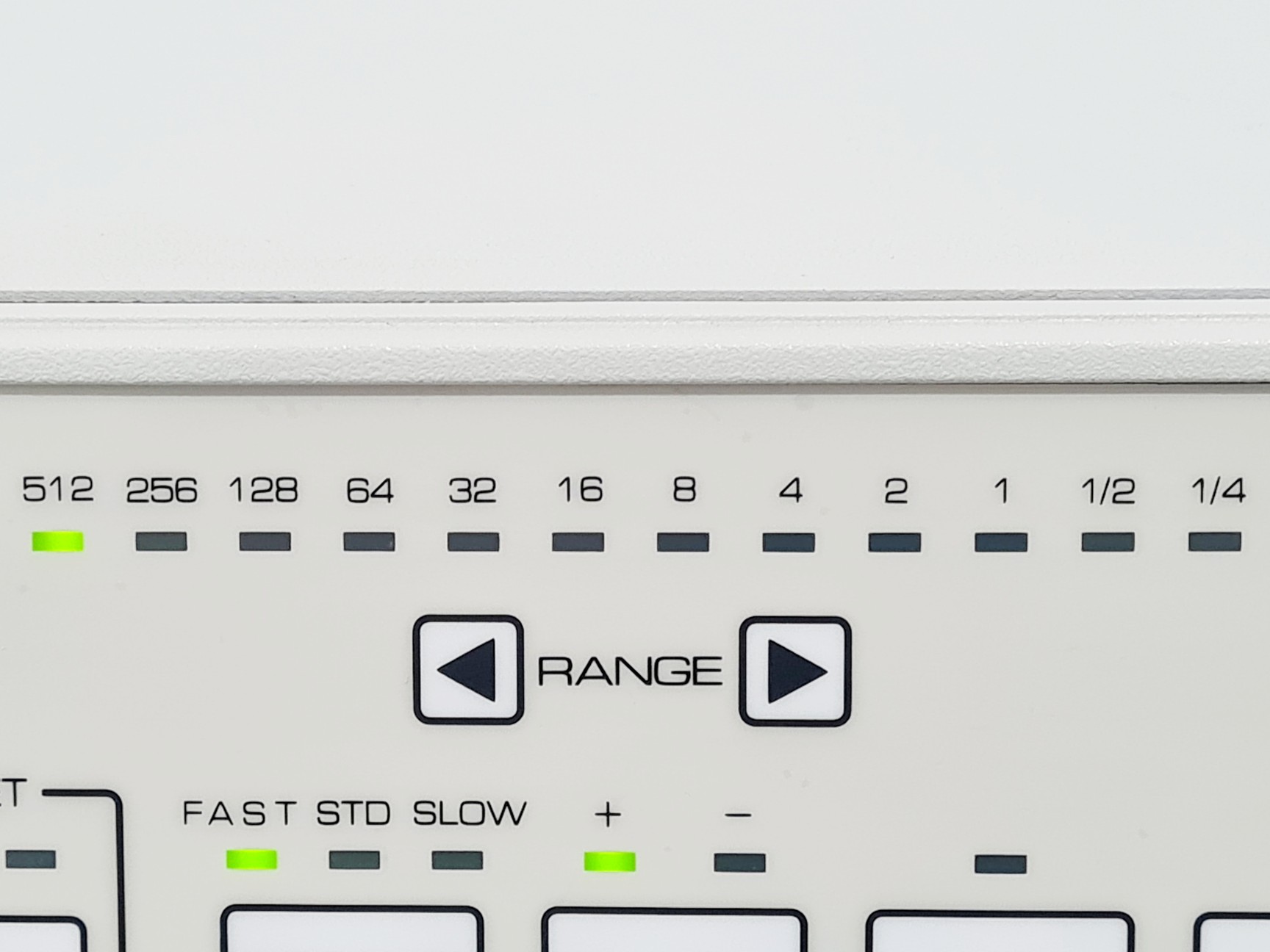Image of Perkin Elmer RI-71 Series 200 Refractive Index Detector HPLC Lab