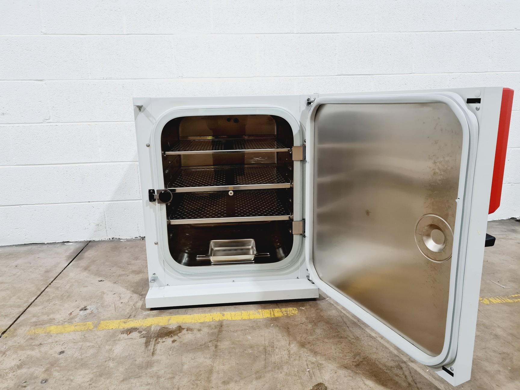 Image of Binder CO2 Incubator Model C150