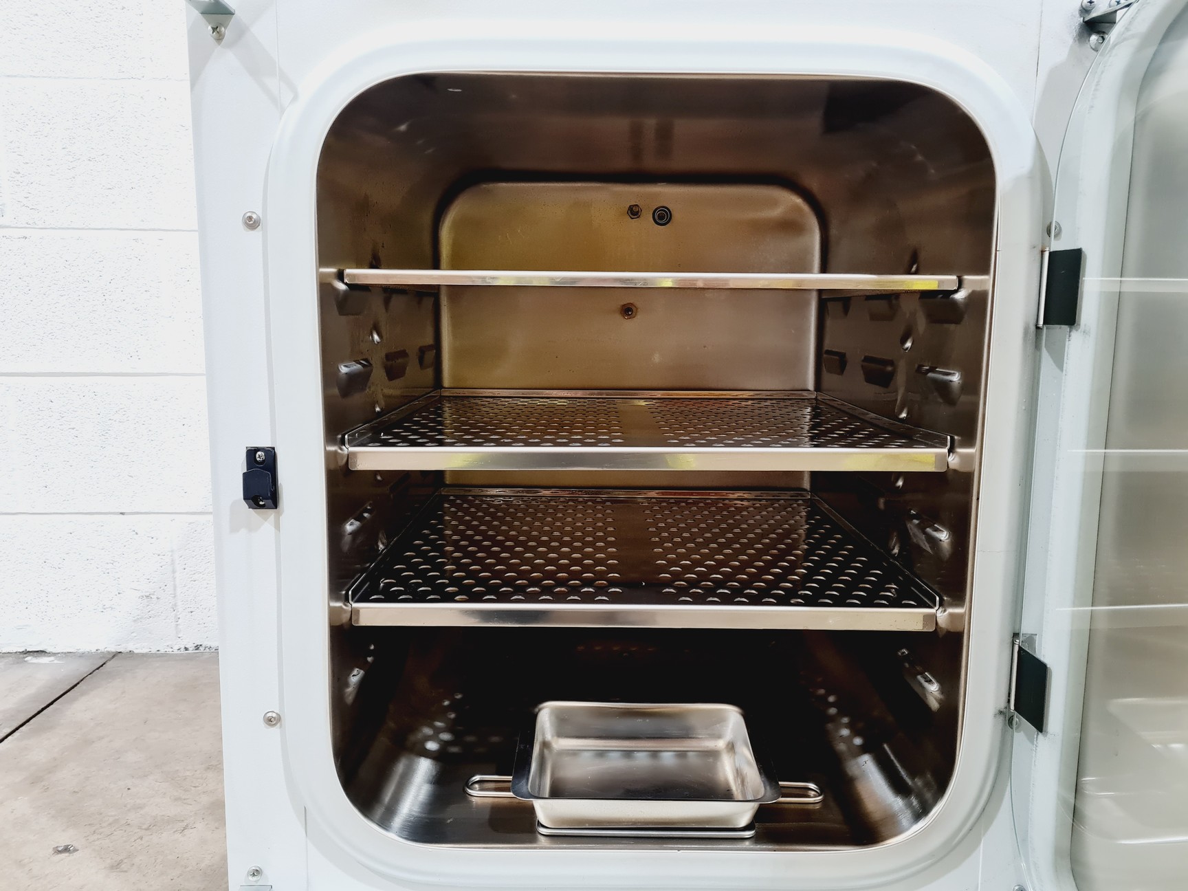 Image of Binder CO2 Incubator Model C150