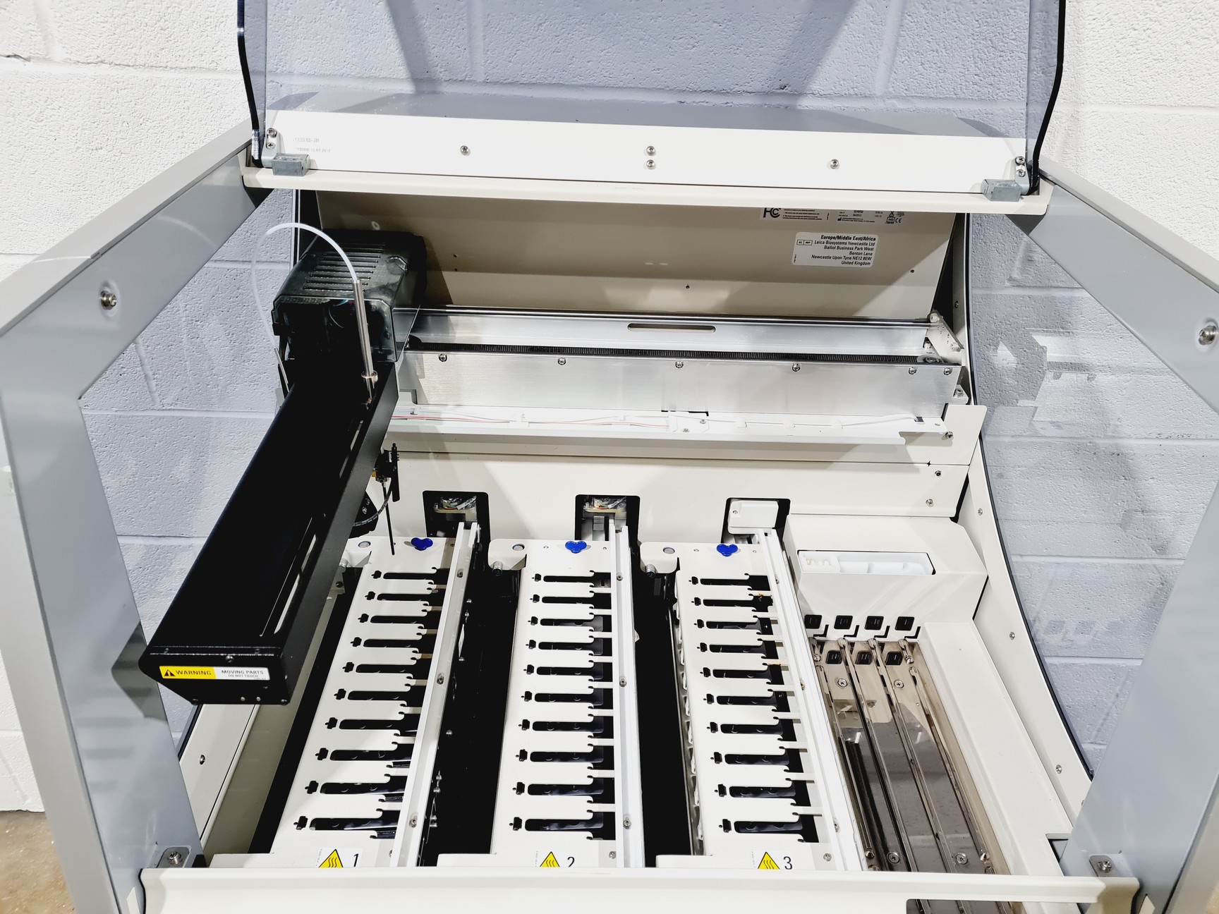Image of Leica BOND-III Fully Automated IHC and ISH Staining System Lab