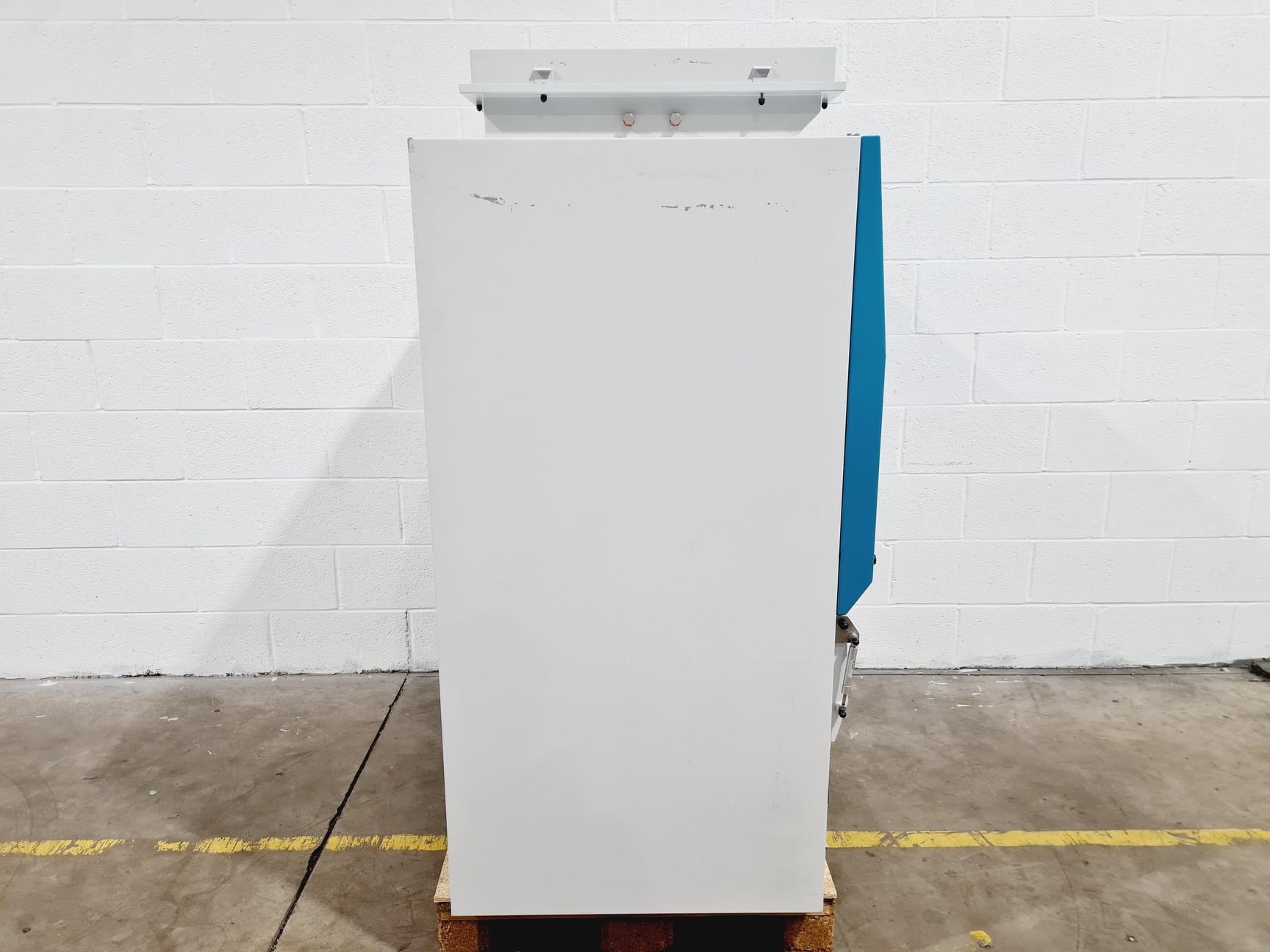 Image of Faster BH-EN 2004-D Class II Microbiological Safety Cabinet Lab